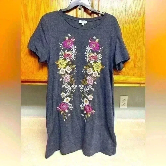 Umgee Navy Women’s Embroidered Jean‎ size medium - Picture 1 of 3